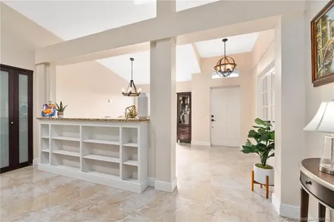 537 SW Laconic Avenue SW Port St Lucie FL 34953