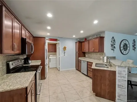 40 Mediterranean Boulevard N Port St Lucie FL 34952