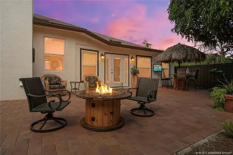 2097 SE Dranson Circle Port St Lucie FL 34952