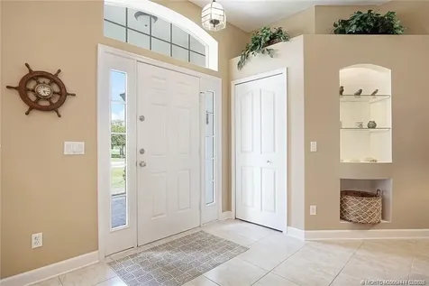 2097 SE Dranson Circle Port St Lucie FL 34952