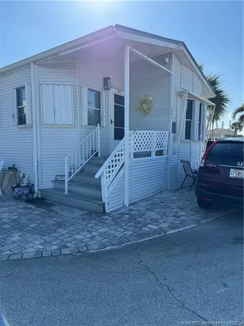 677 Nettles Boulevard Jensen Beach FL 34957