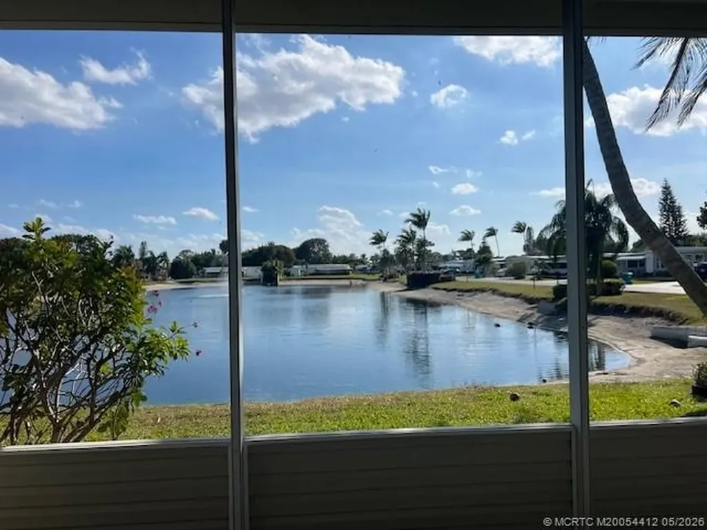 8548 Duke Court W Boynton Beach FL 33436