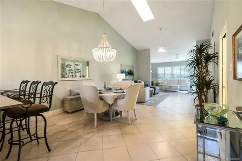 7852 SE Sugar Sand Circle Hobe Sound FL 33455