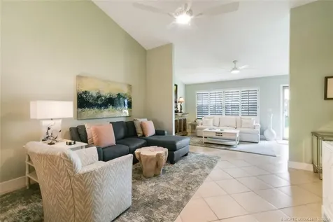 7852 SE Sugar Sand Circle Hobe Sound FL 33455