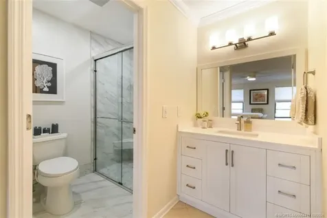 7852 SE Sugar Sand Circle Hobe Sound FL 33455