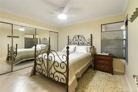 7852 SE Sugar Sand Circle Hobe Sound FL 33455