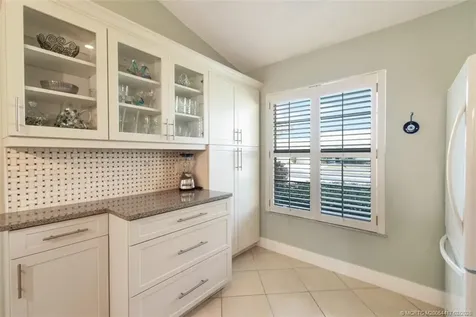 7852 SE Sugar Sand Circle Hobe Sound FL 33455