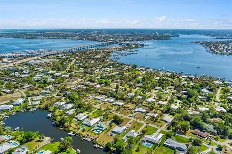 803 NW Spruce Ridge Drive Stuart FL 34994
