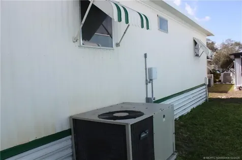 605 NE South Seas Way Jensen Beach FL 34957