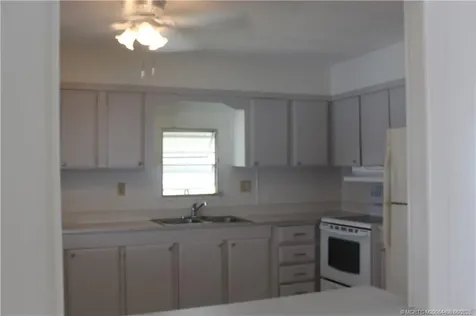 605 NE South Seas Way Jensen Beach FL 34957