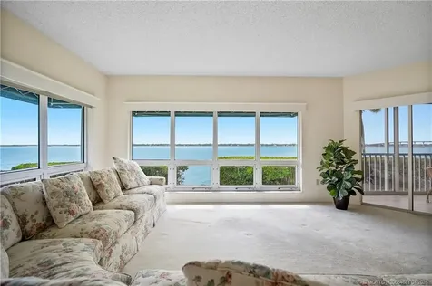 164 NE Edgewater Drive Stuart FL 34996