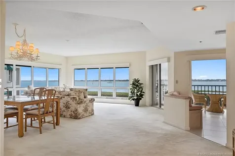 164 NE Edgewater Drive Stuart FL 34996
