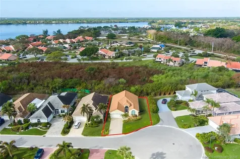 3188 SE Carrick Green Court Port St Lucie FL 34952