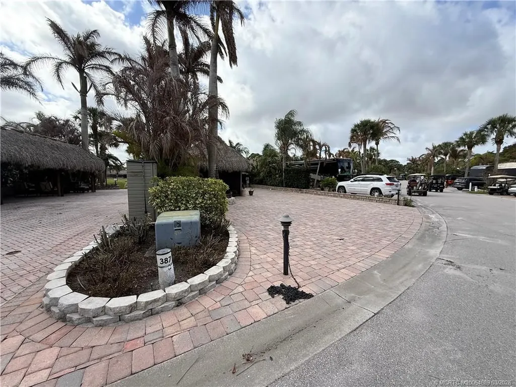 387 NW Boundary Drive Port St Lucie FL 34986