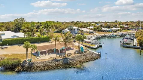 5352 SE Nassau Terrace Stuart FL 34997
