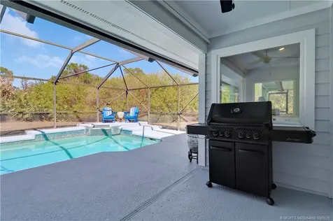 815 NE Stokes Terrace Jensen Beach FL 34957