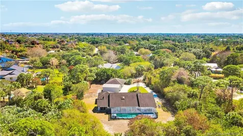 815 NE Stokes Terrace Jensen Beach FL 34957