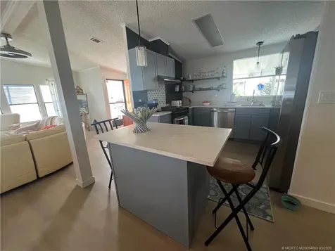715 Sunny South Avenue Boynton Beach FL 33436
