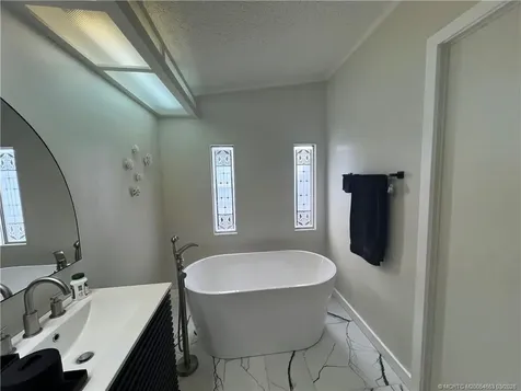 715 Sunny South Avenue Boynton Beach FL 33436