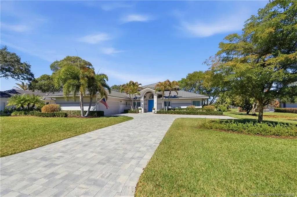 6385 SE Baltusrol Terrace Stuart FL 34997