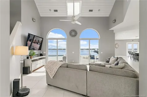 2318 NW Bay Colony Court Stuart FL 34994