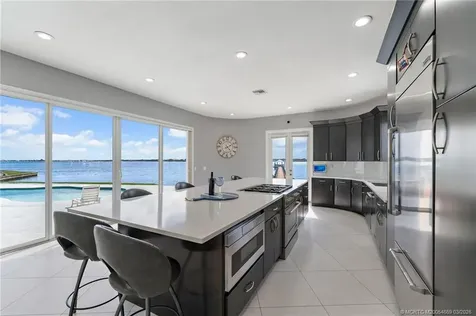 2318 NW Bay Colony Court Stuart FL 34994