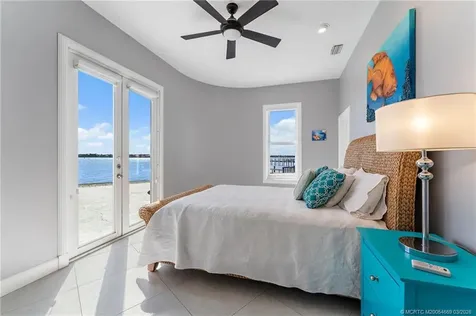 2318 NW Bay Colony Court Stuart FL 34994