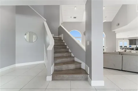 2318 NW Bay Colony Court Stuart FL 34994