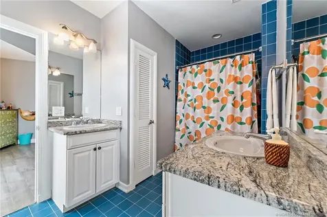 2318 NW Bay Colony Court Stuart FL 34994