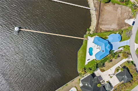 2318 NW Bay Colony Court Stuart FL 34994