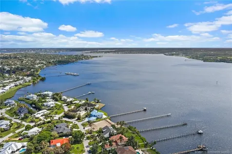 2318 NW Bay Colony Court Stuart FL 34994