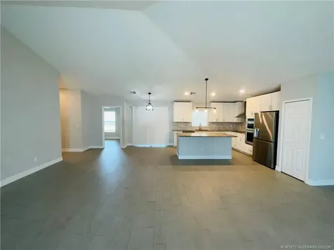 928 SW John Maccormack Terrace Port St Lucie FL 34953