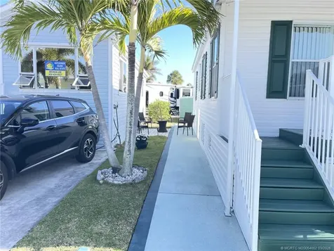 1318 Nettles Boulevard Jensen Beach FL 34957