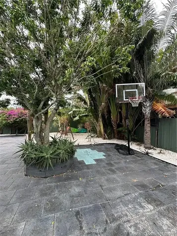 4490 NE Indian River Drive Jensen Beach FL 34957