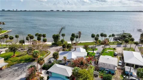 4490 NE Indian River Drive Jensen Beach FL 34957