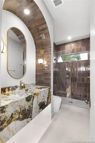 207 SE Via Bisento Port St Lucie FL 34952