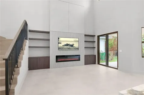 207 SE Via Bisento Port St Lucie FL 34952