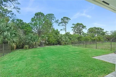 207 SE Via Bisento Port St Lucie FL 34952