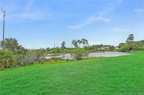 207 SE Via Bisento Port St Lucie FL 34952