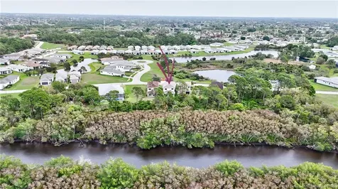 207 SE Via Bisento Port St Lucie FL 34952
