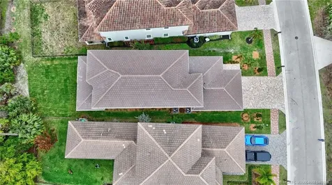 207 SE Via Bisento Port St Lucie FL 34952