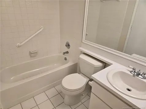 2950 SE Ocean Boulevard Stuart FL 34996