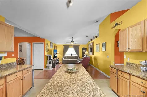 817 SW Kappa Avenue Port St Lucie FL 34953