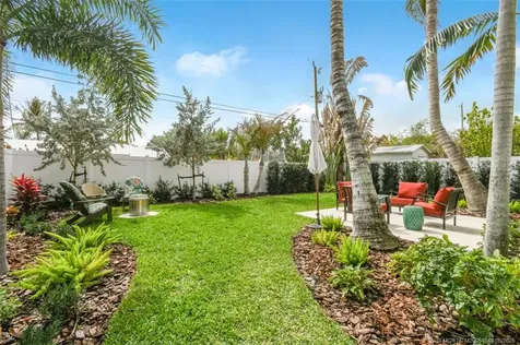 9172 SE Apollo Street Hobe Sound FL 33455