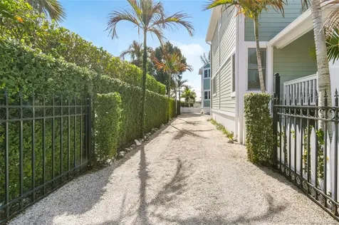 9172 SE Apollo Street Hobe Sound FL 33455