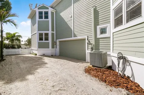 9172 SE Apollo Street Hobe Sound FL 33455