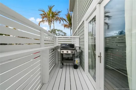 9172 SE Apollo Street Hobe Sound FL 33455