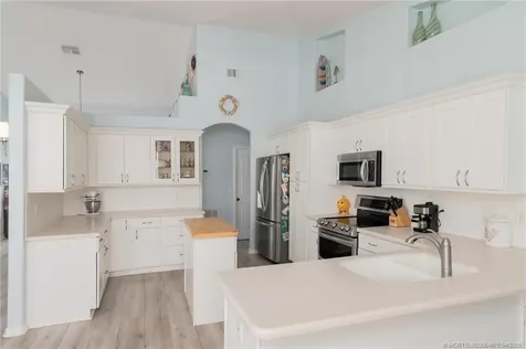 2419 SE Melon Court Port St Lucie FL 34952