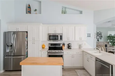 2419 SE Melon Court Port St Lucie FL 34952