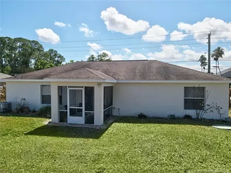 2361 SE Mariposa Avenue Port St Lucie FL 34952